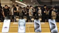 研究稱：iPhone銷量下降是因?yàn)橄M(fèi)者不愿升級(jí)